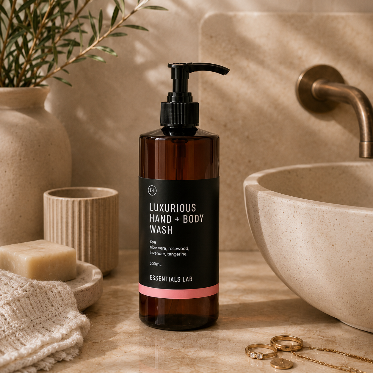 Spa · Luxurious Hand + Body Wash 500ml